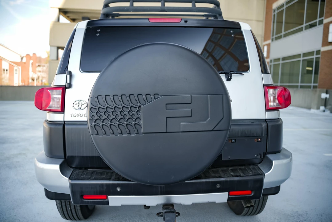 2007 Toyota FJ Cruiser - Image 20 of 31