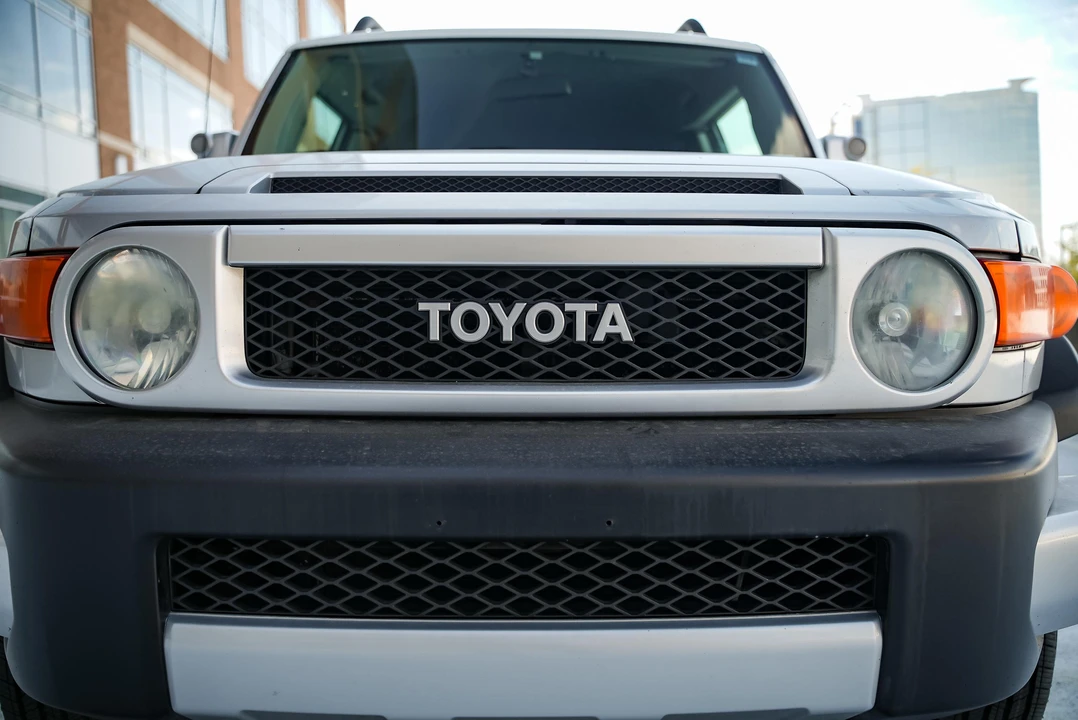2007 Toyota FJ Cruiser - Image 13 of 31