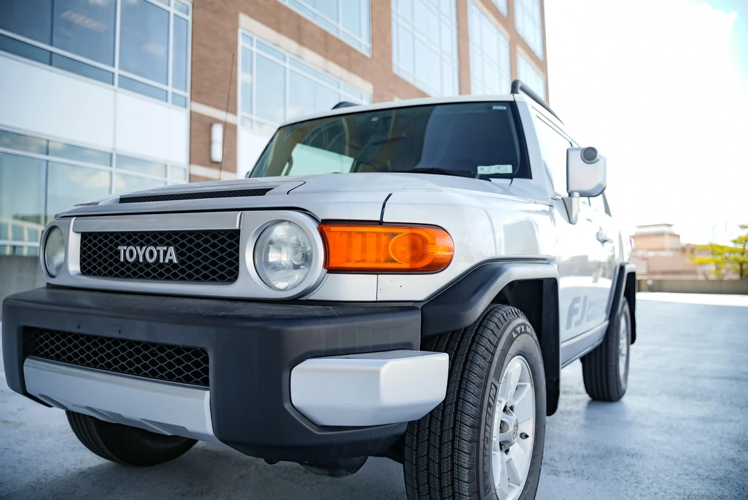 2007 Toyota FJ Cruiser - Image 14 of 31
