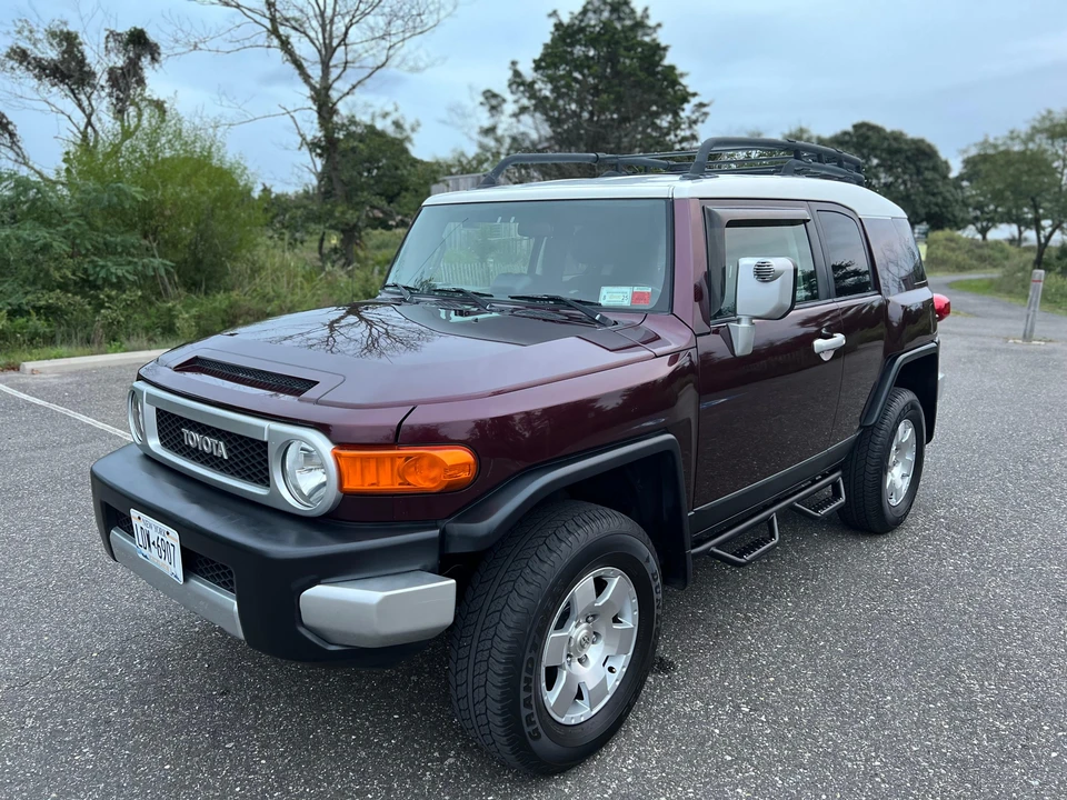 2007 Toyota FJ Cruiser - Image 9 of 31