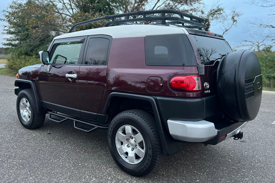 2007 Toyota FJ Cruiser - Image 4 of 31