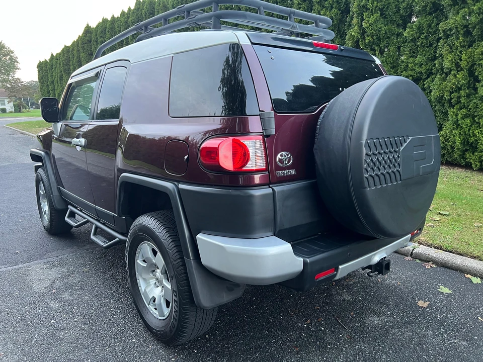 2007 Toyota FJ Cruiser - Image 15 of 31