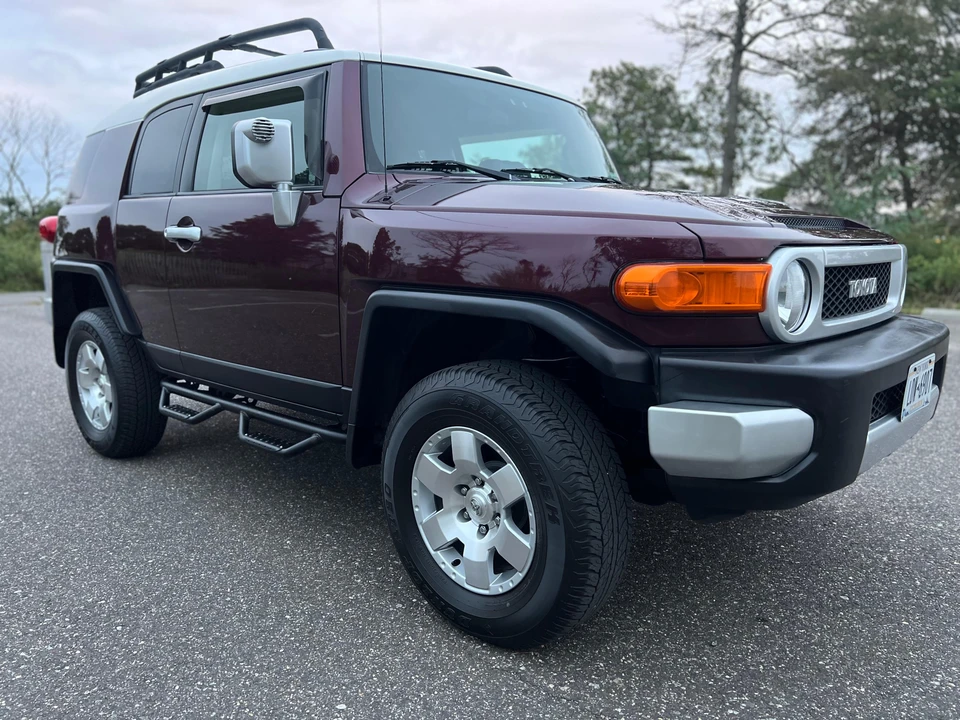 2007 Toyota FJ Cruiser - Image 30 of 31