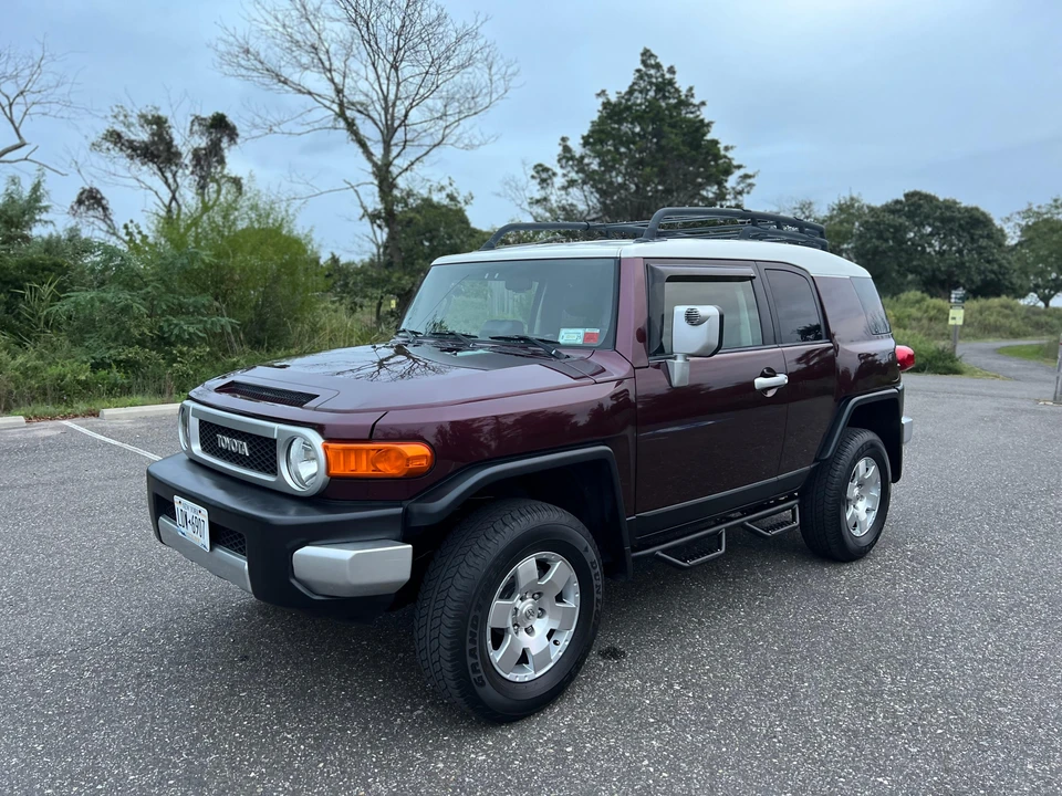 2007 Toyota FJ Cruiser - Image 10 of 31