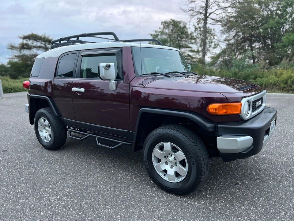 2007 Toyota FJ Cruiser - Image 27 of 31