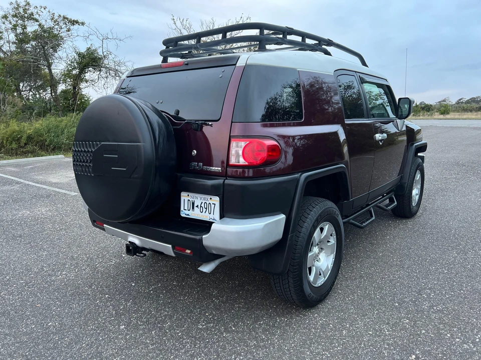 2007 Toyota FJ Cruiser - Image 22 of 31