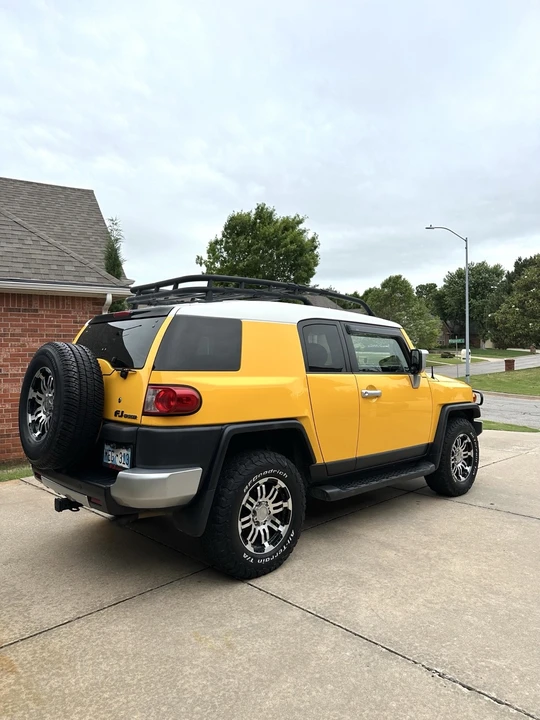 2007 Toyota FJ Cruiser - Image 7 of 20