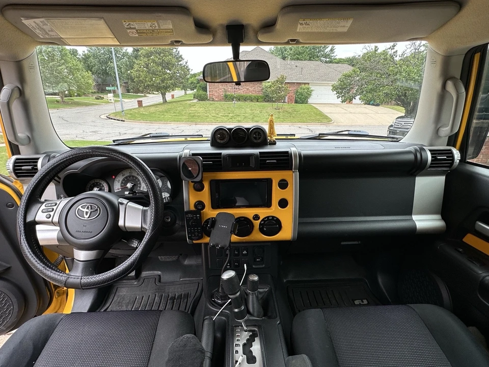 2007 Toyota FJ Cruiser - Image 16 of 20