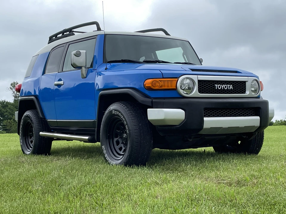 2007 Toyota FJ Cruiser - Image 18 of 31