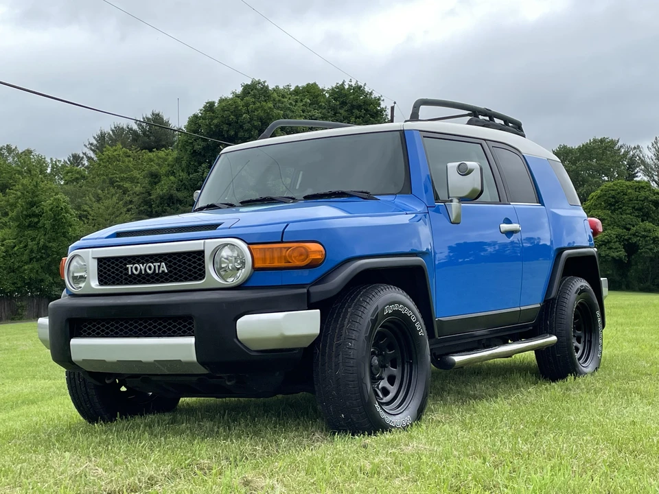 2007 Toyota FJ Cruiser - Image 8 of 31