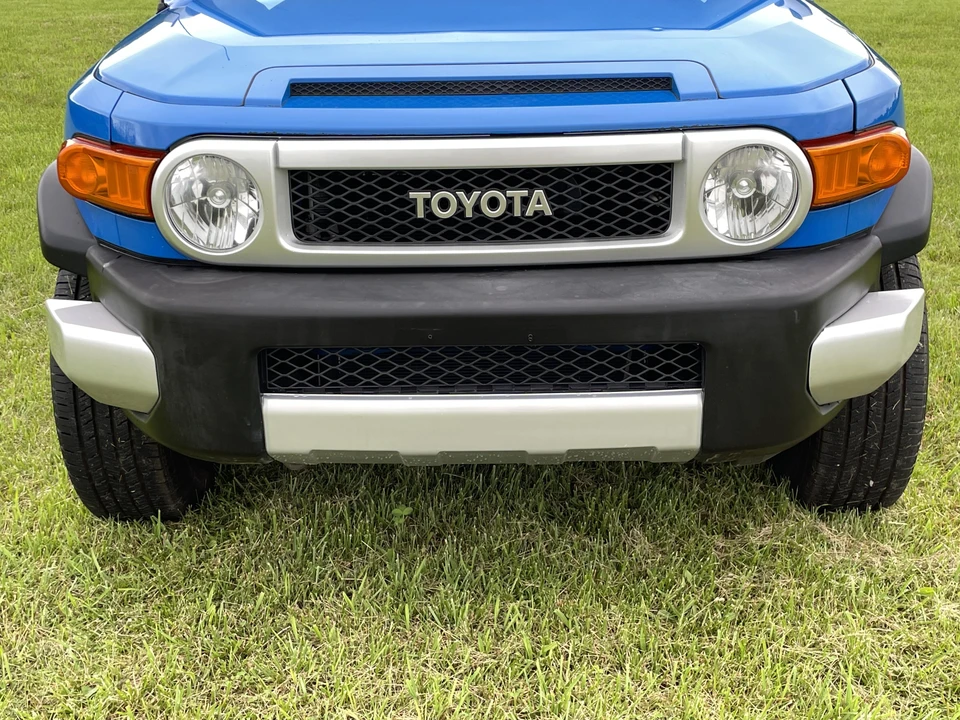 2007 Toyota FJ Cruiser - Image 28 of 31