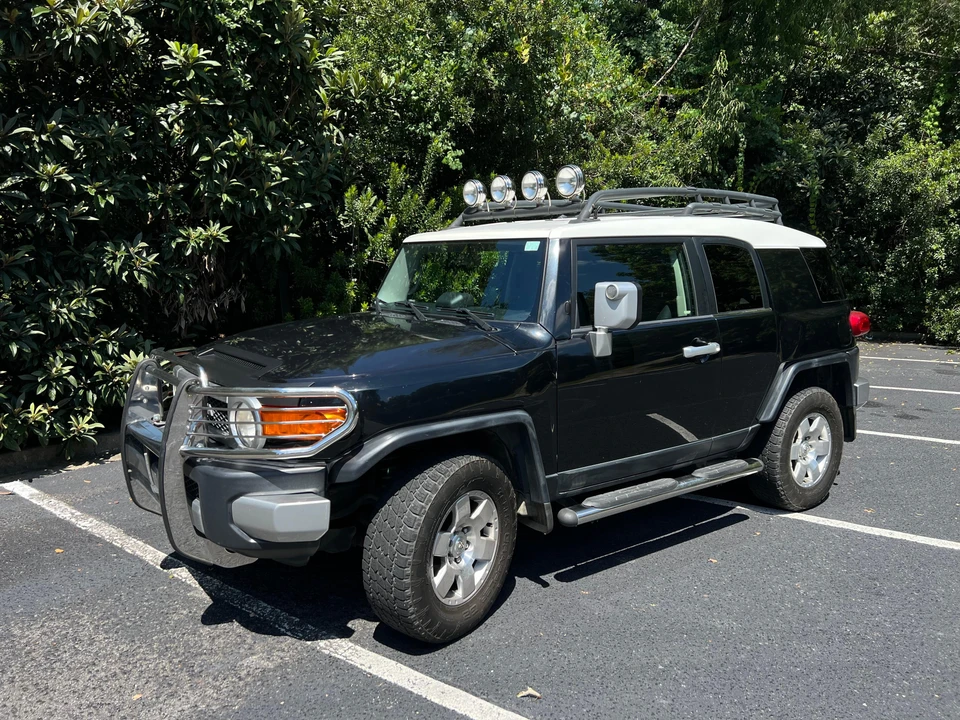 2007 Toyota FJ Cruiser - Image 7 of 31