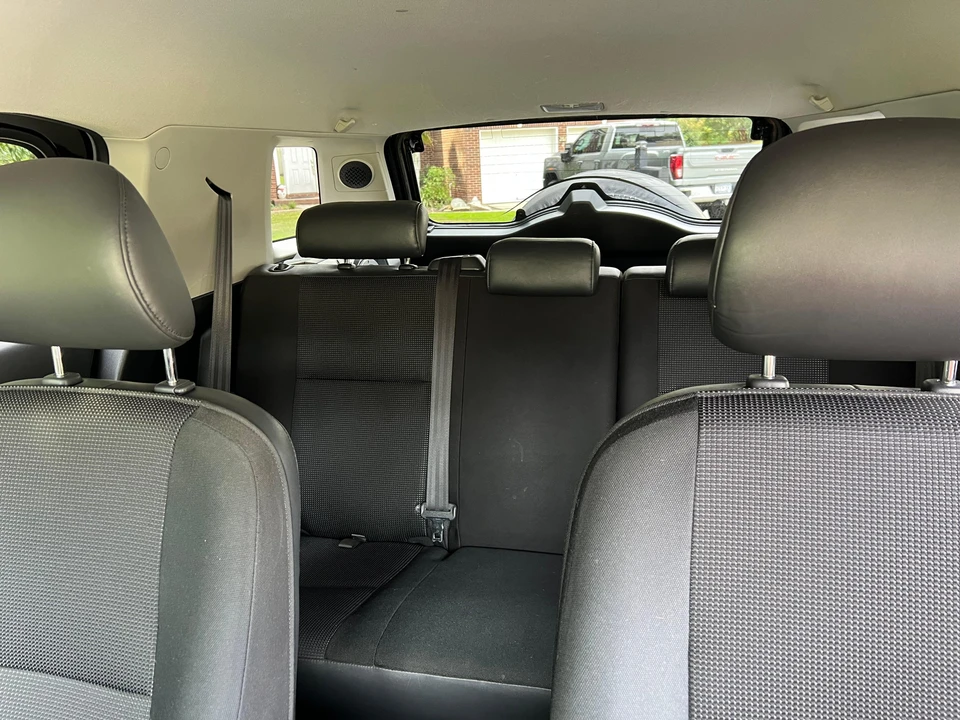2007 Toyota FJ Cruiser - Image 28 of 31