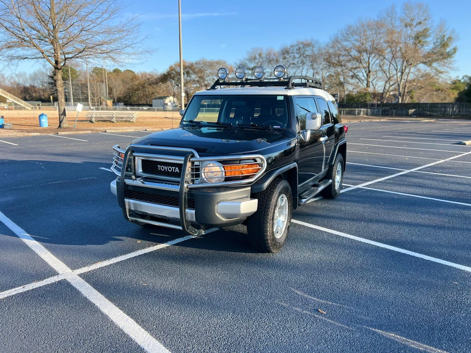 2007 Toyota FJ Cruiser - Image 6 of 31