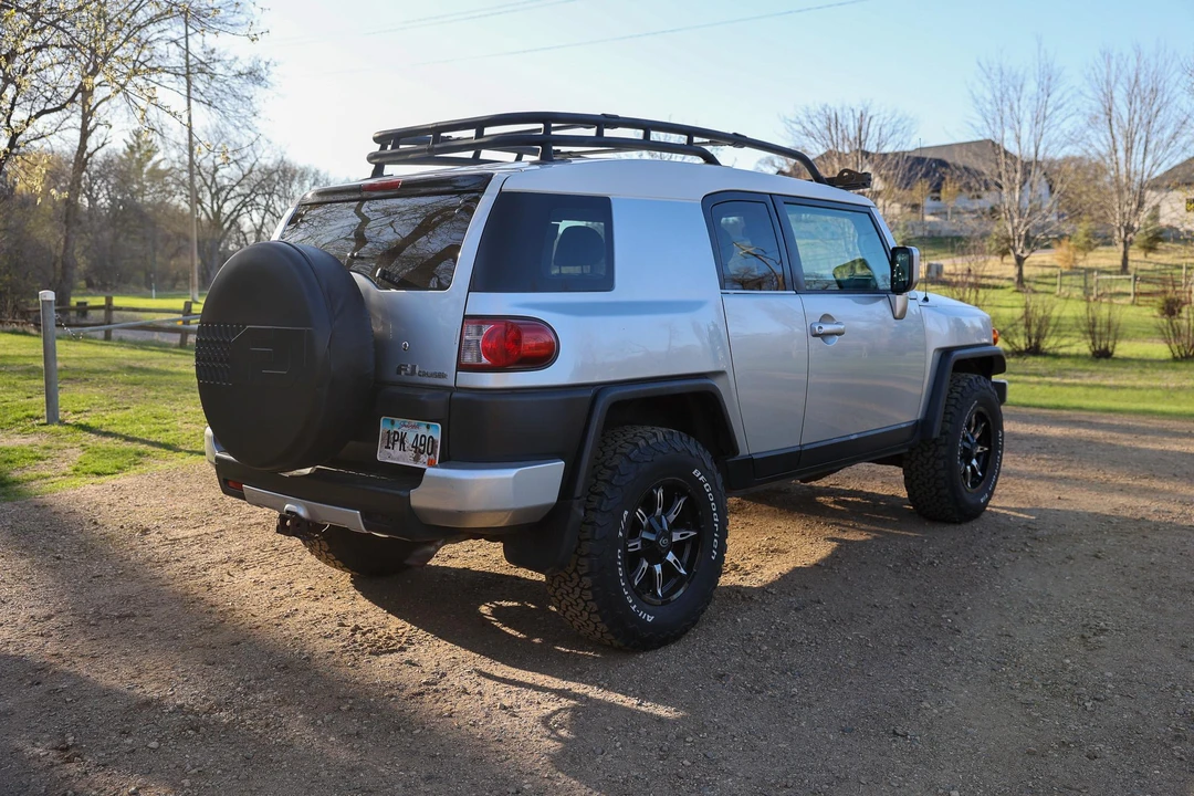 2007 Toyota FJ Cruiser - Image 11 of 31