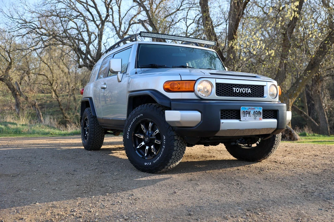 2007 Toyota FJ Cruiser - Image 13 of 31
