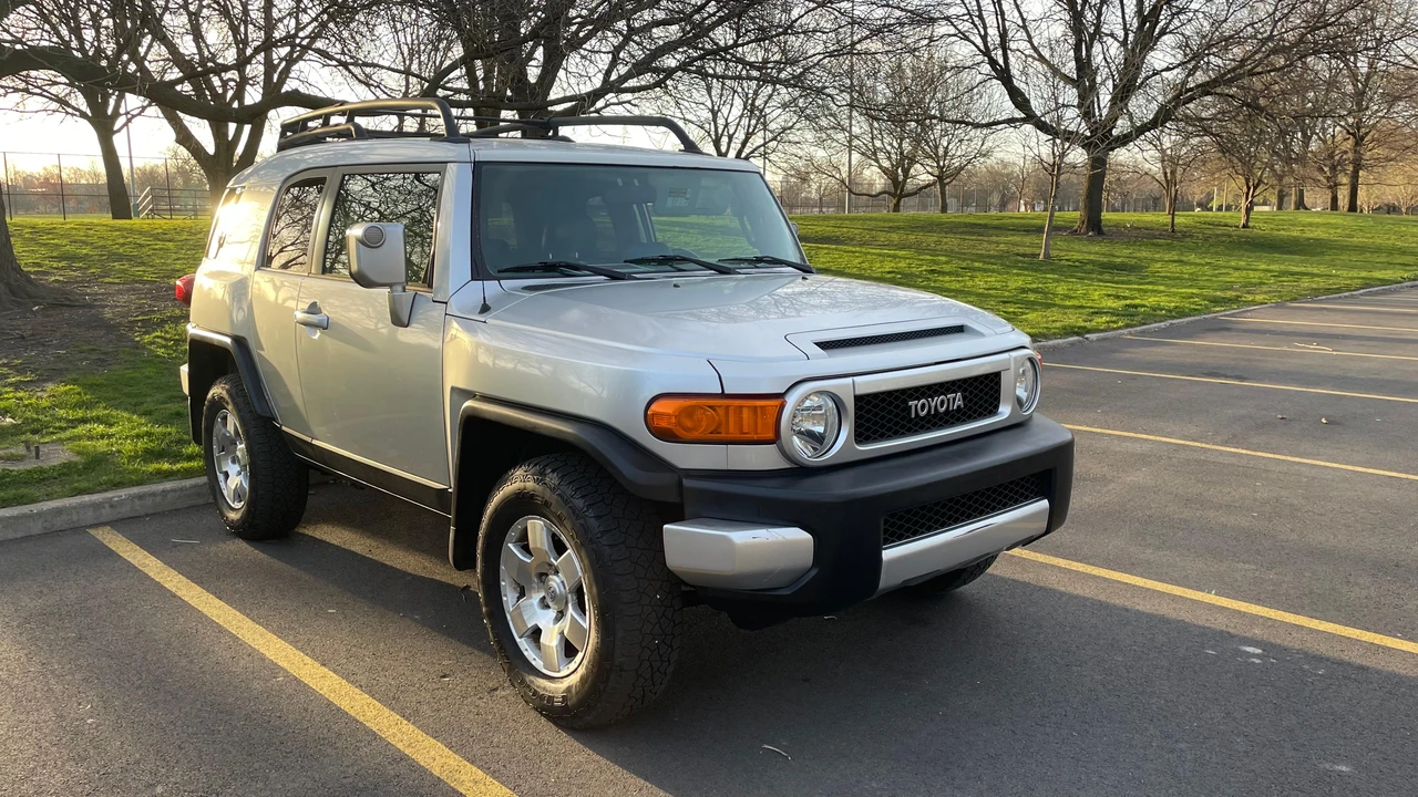 2007 Toyota FJ Cruiser - Image 23 of 31