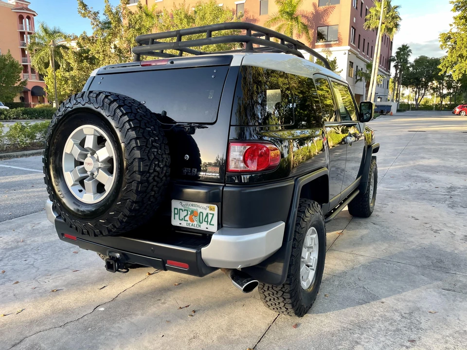 2007 Toyota FJ Cruiser - Image 11 of 31