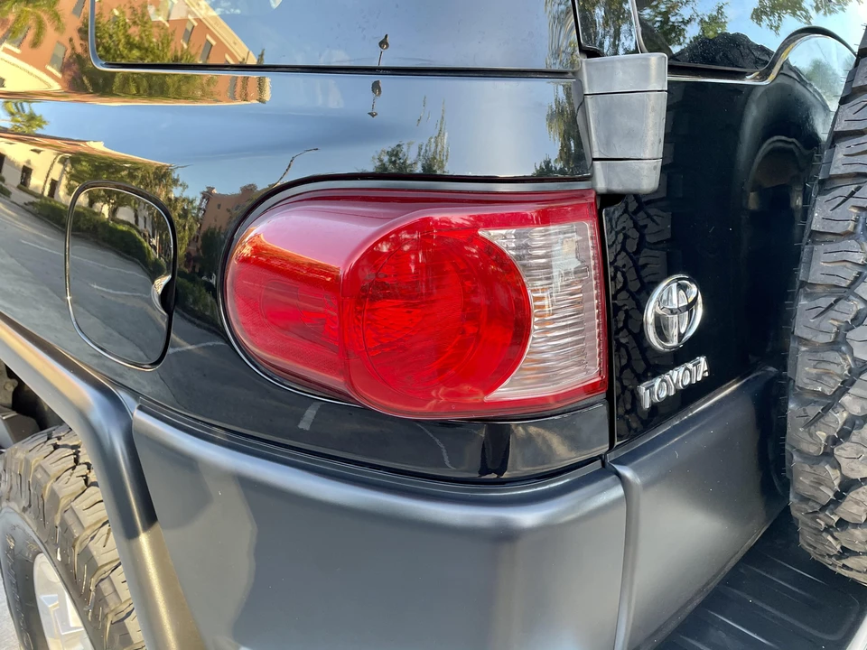 2007 Toyota FJ Cruiser - Image 22 of 31