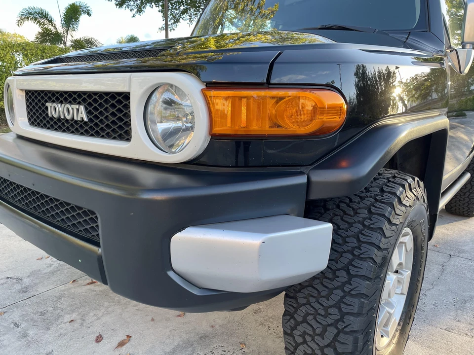 2007 Toyota FJ Cruiser - Image 18 of 31