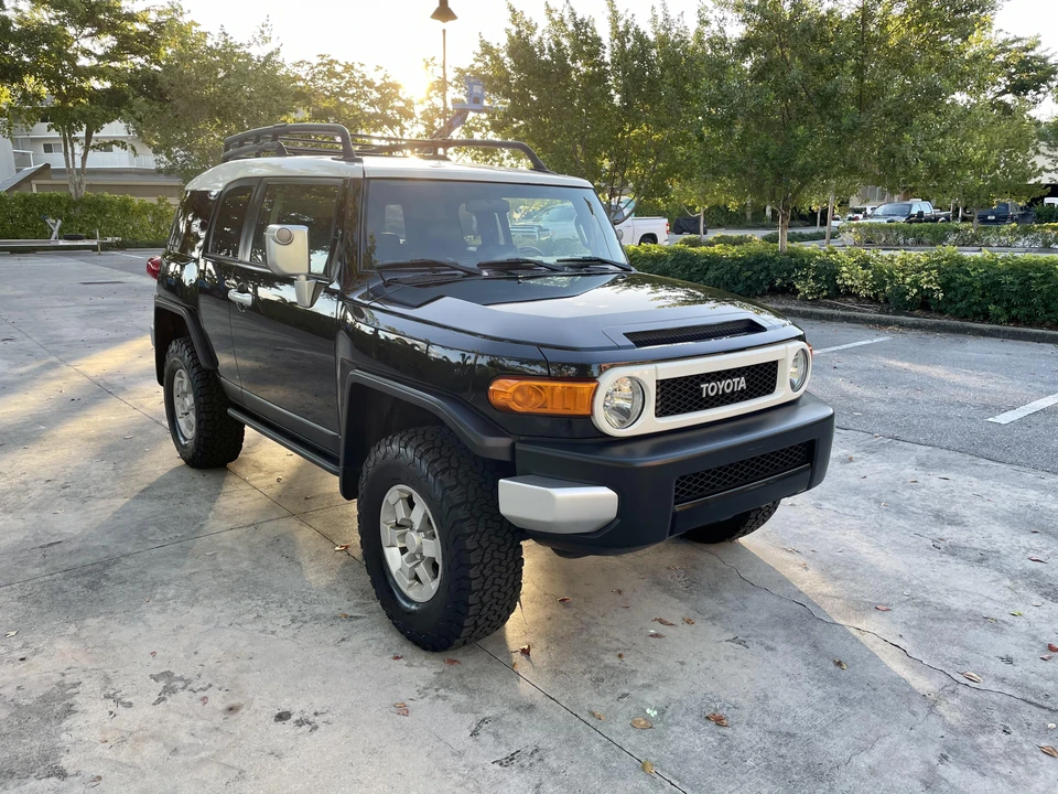 2007 Toyota FJ Cruiser - Image 16 of 31