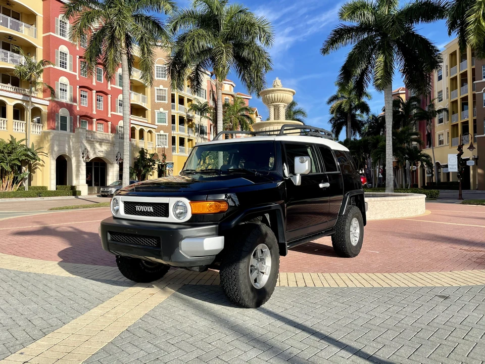2007 Toyota FJ Cruiser - Image 7 of 31