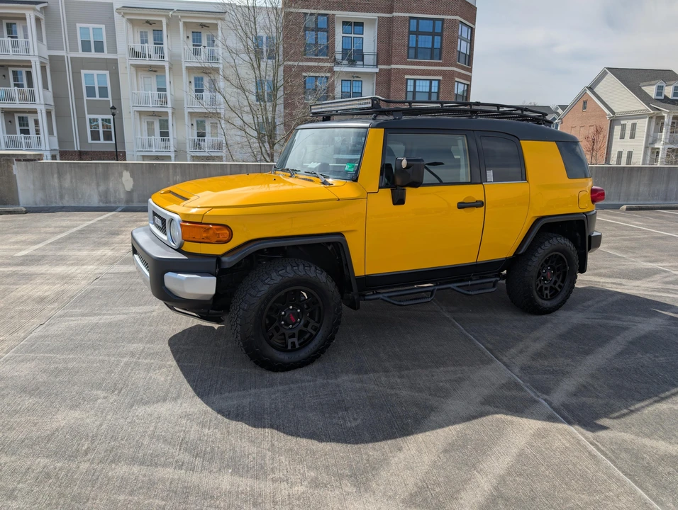 2007 Toyota FJ Cruiser - Image 9 of 31