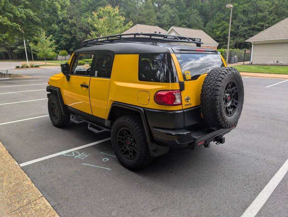 2007 Toyota FJ Cruiser - Image 11 of 31