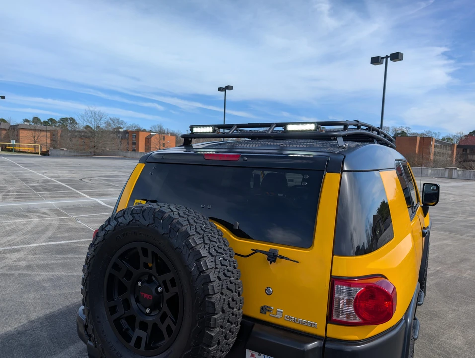 2007 Toyota FJ Cruiser - Image 20 of 31