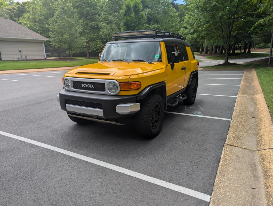 2007 Toyota FJ Cruiser - Image 8 of 31