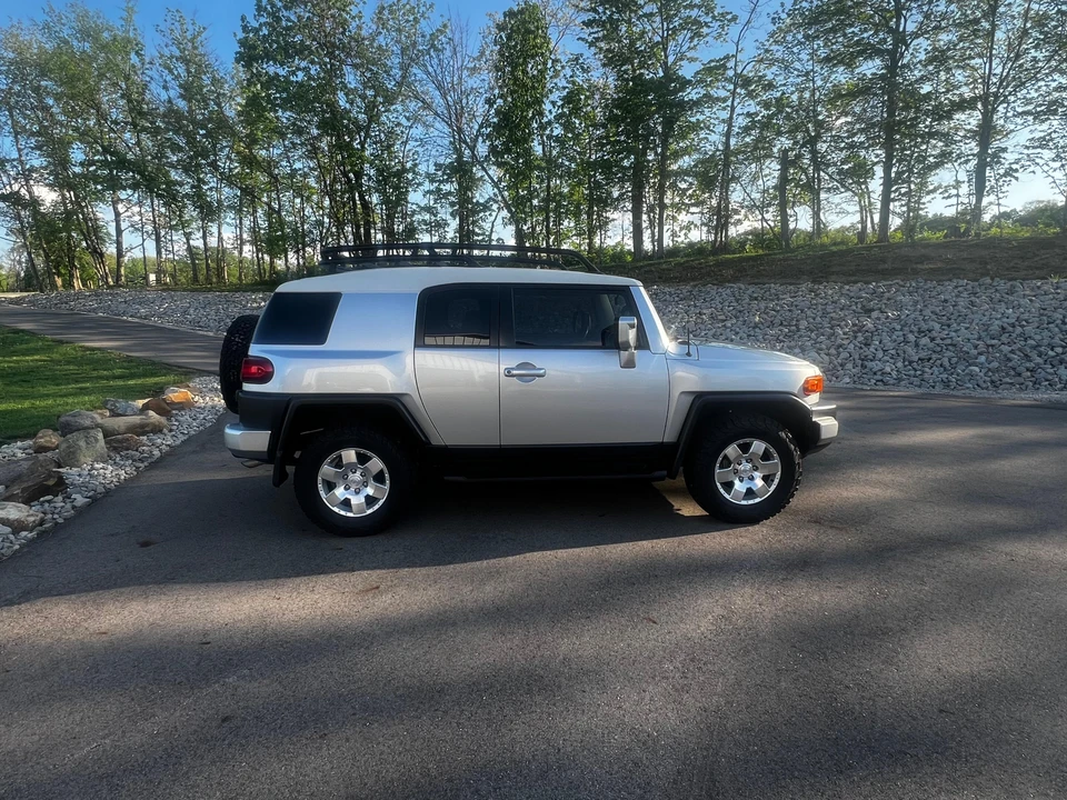 2007 Toyota FJ Cruiser - Image 8 of 31