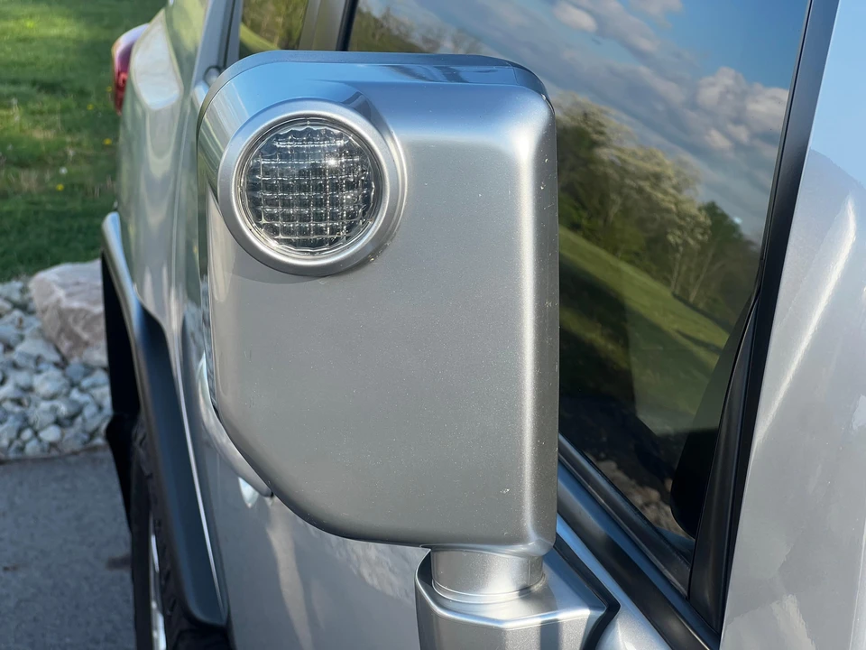 2007 Toyota FJ Cruiser - Image 28 of 31