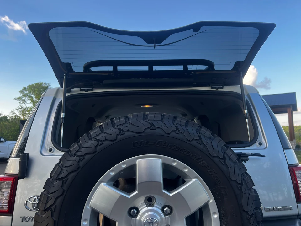 2007 Toyota FJ Cruiser - Image 25 of 31