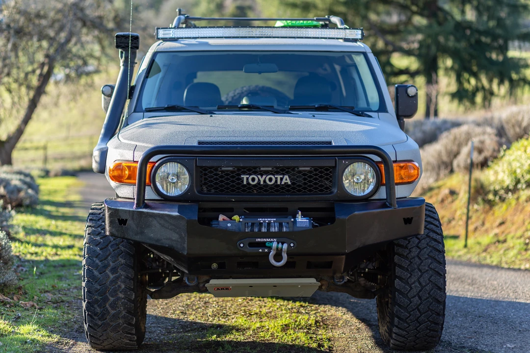 2007 Toyota FJ Cruiser - Image 2 of 31