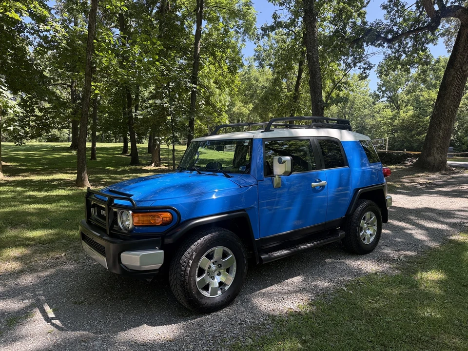 2007 Toyota FJ Cruiser - Image 5 of 31