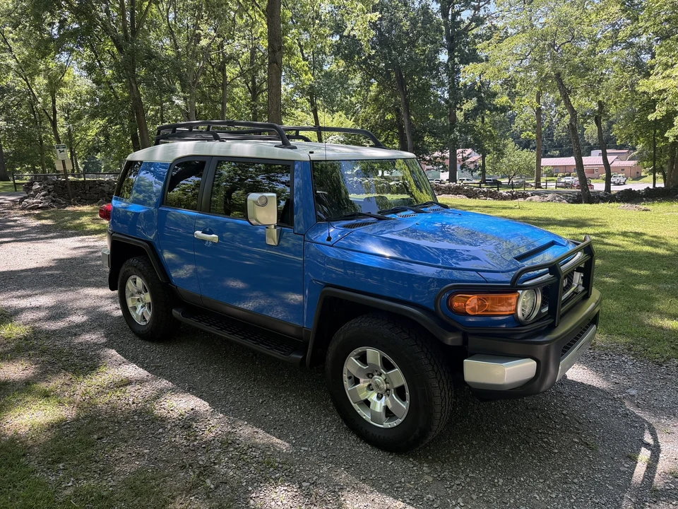 2007 Toyota FJ Cruiser - Image 14 of 31