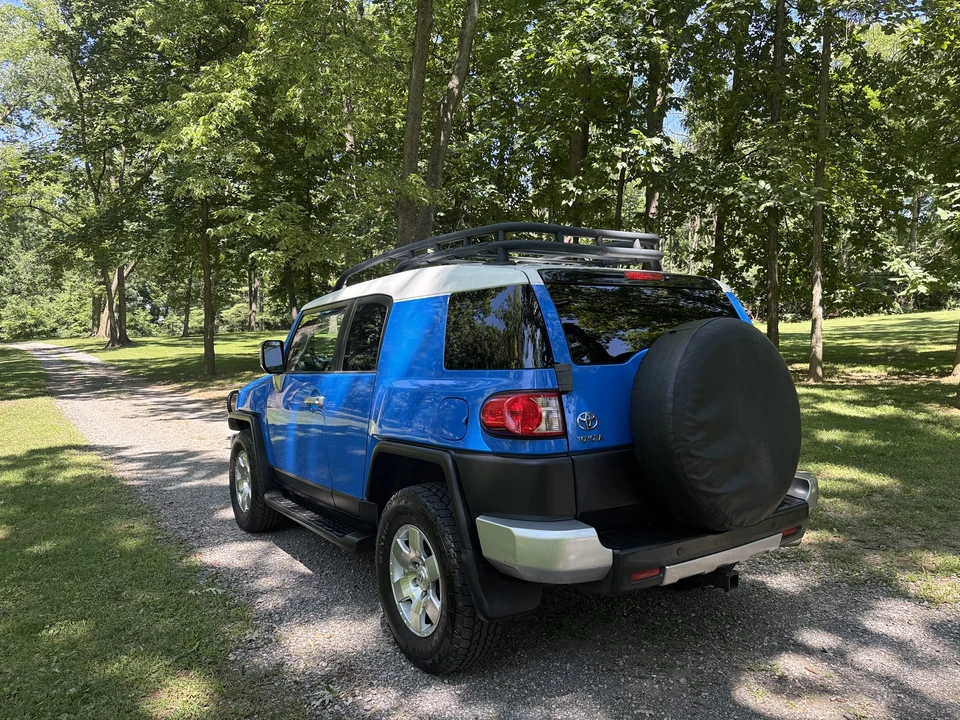 2007 Toyota FJ Cruiser - Image 8 of 31