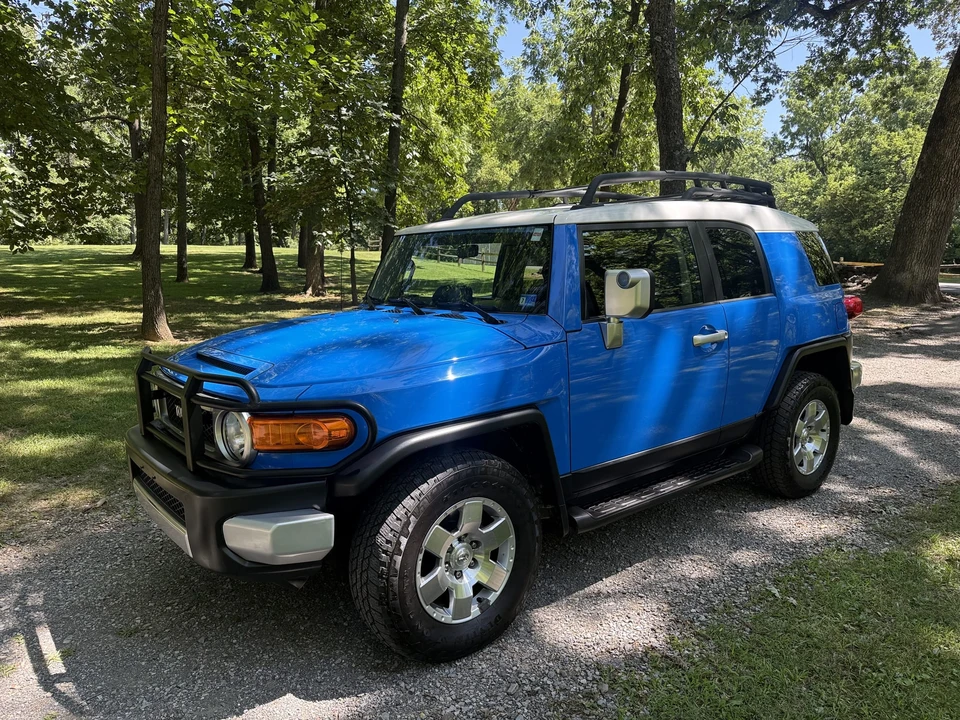 2007 Toyota FJ Cruiser - Image 4 of 31