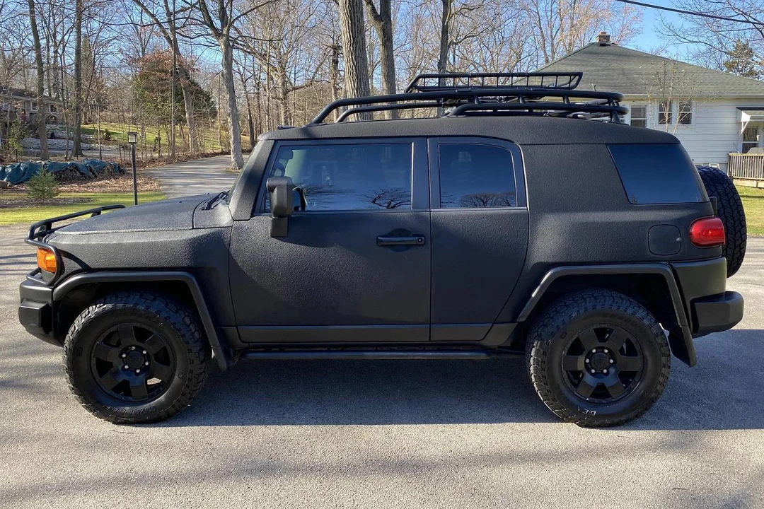 2007 Toyota FJ Cruiser - Image 3 of 31