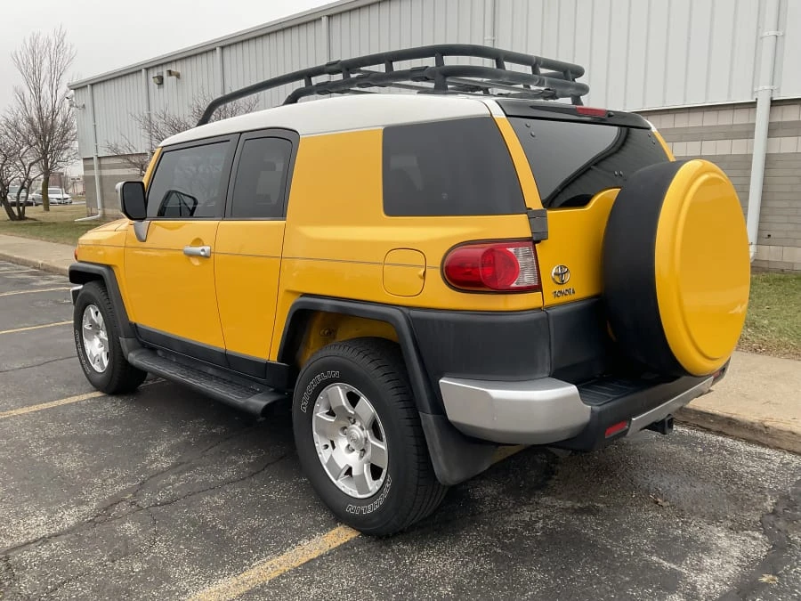2007 Toyota FJ Cruiser - Image 3 of 11