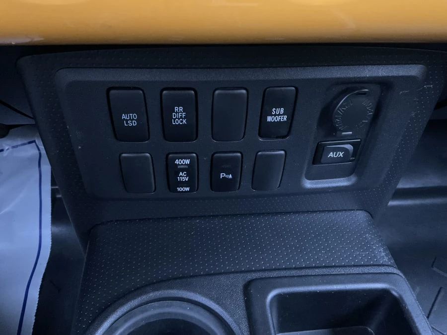 2007 Toyota FJ Cruiser - Image 7 of 11