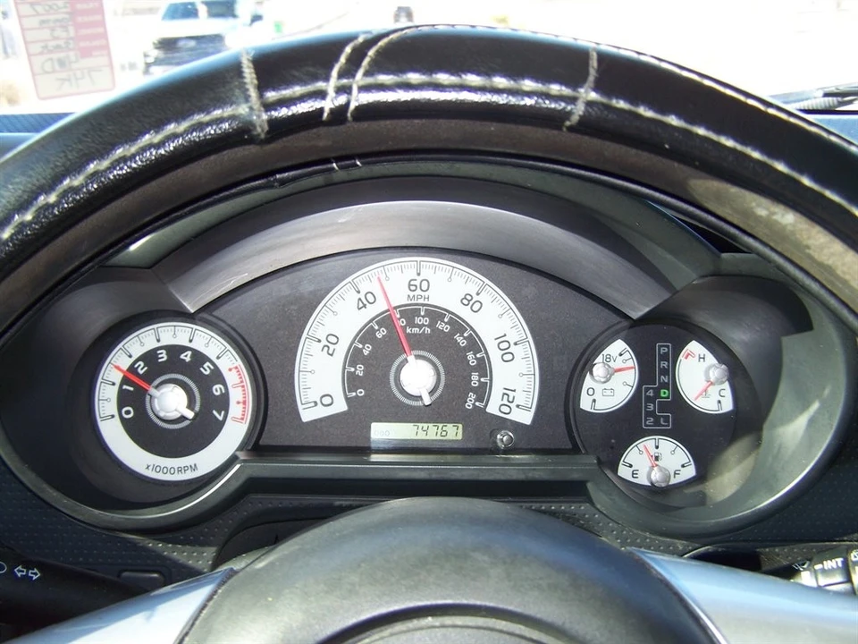 2007 Toyota FJ Cruiser - Image 13 of 31