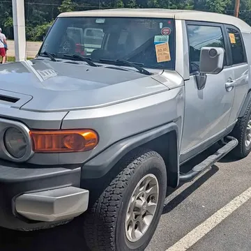 2007 Toyota FJ Cruiser Sport Utility 2D