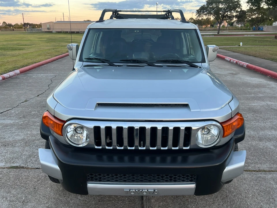 2007 Toyota FJ Cruiser - Image 18 of 20