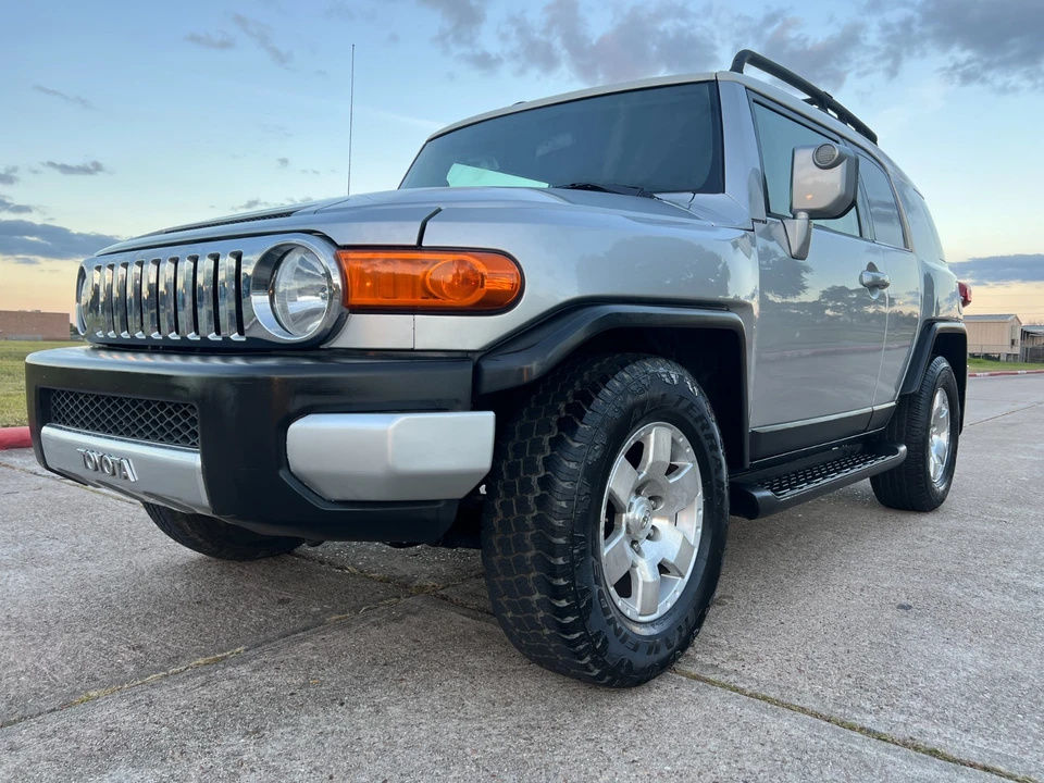 2007 Toyota FJ Cruiser - Image 4 of 20