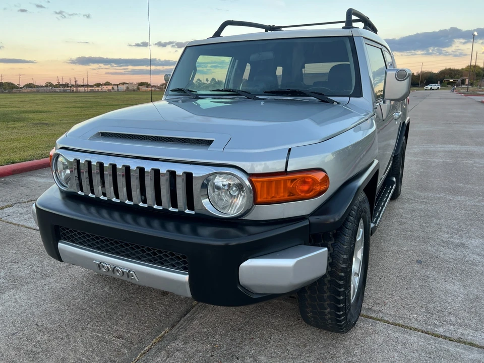 2007 Toyota FJ Cruiser - Image 19 of 20