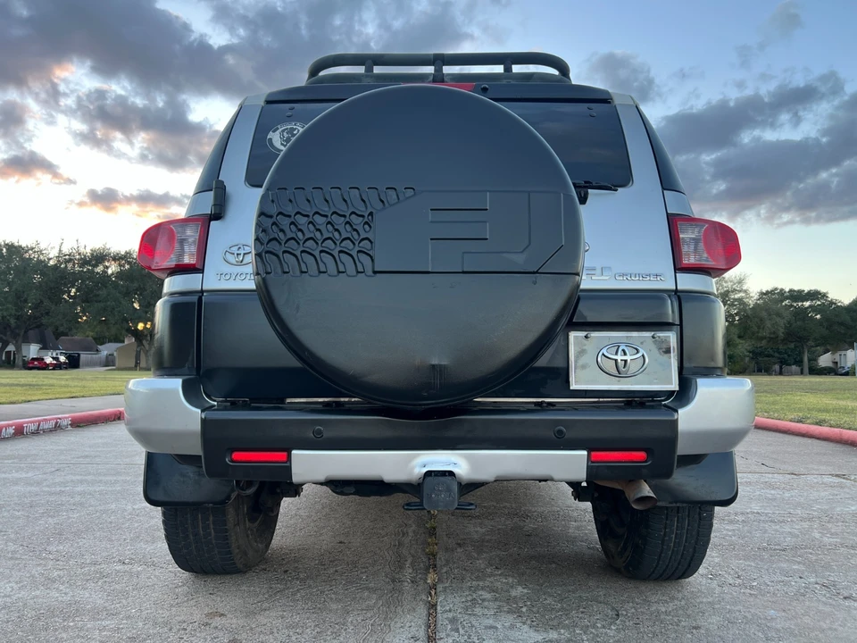 2007 Toyota FJ Cruiser - Image 9 of 20