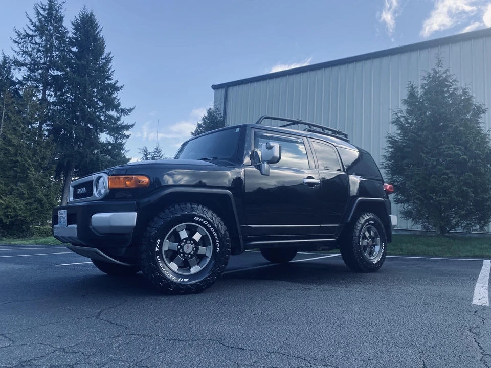 2007 Toyota FJ Cruiser - Image 11 of 31