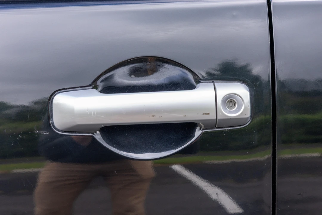 2007 Toyota FJ Cruiser - Image 24 of 31