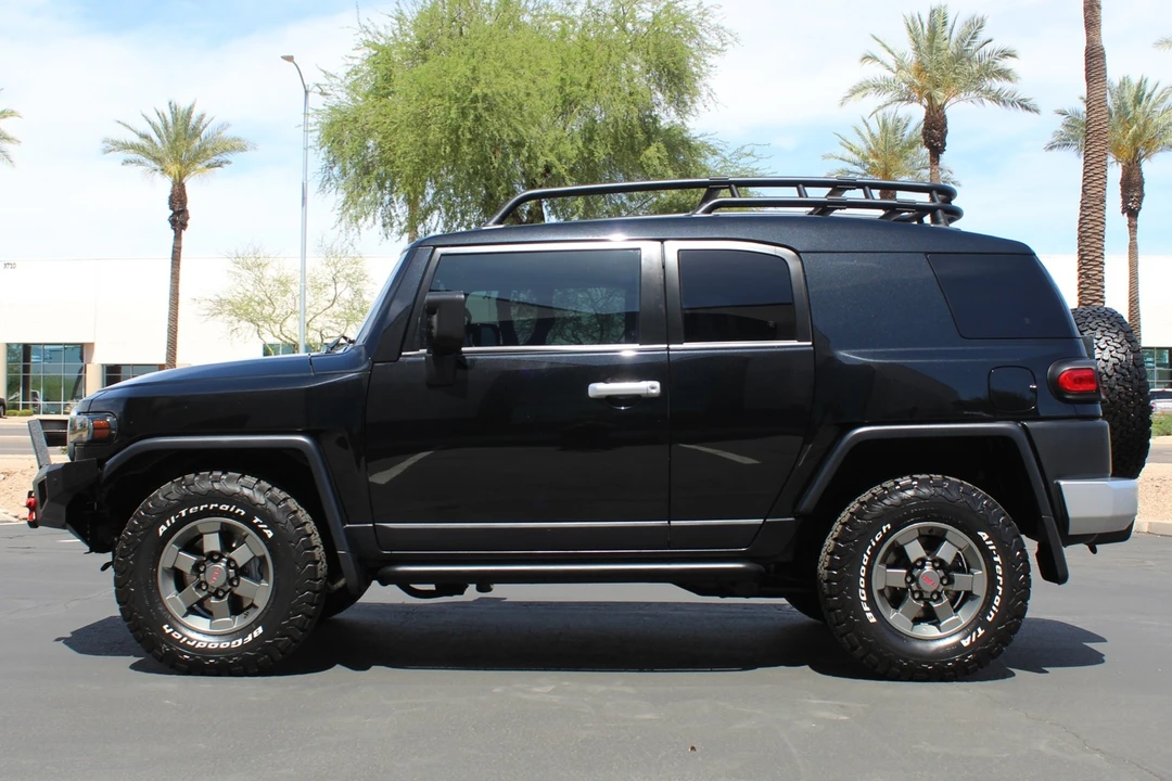 2007 Toyota FJ Cruiser - Image 3 of 7